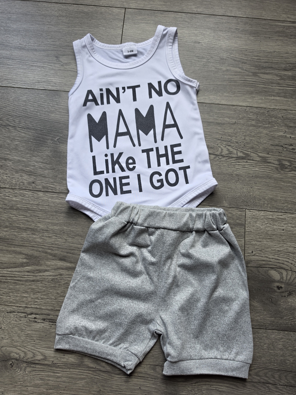 3/$6 White Graphic Tank Bodysuit & Gray Shorts Set - Kids